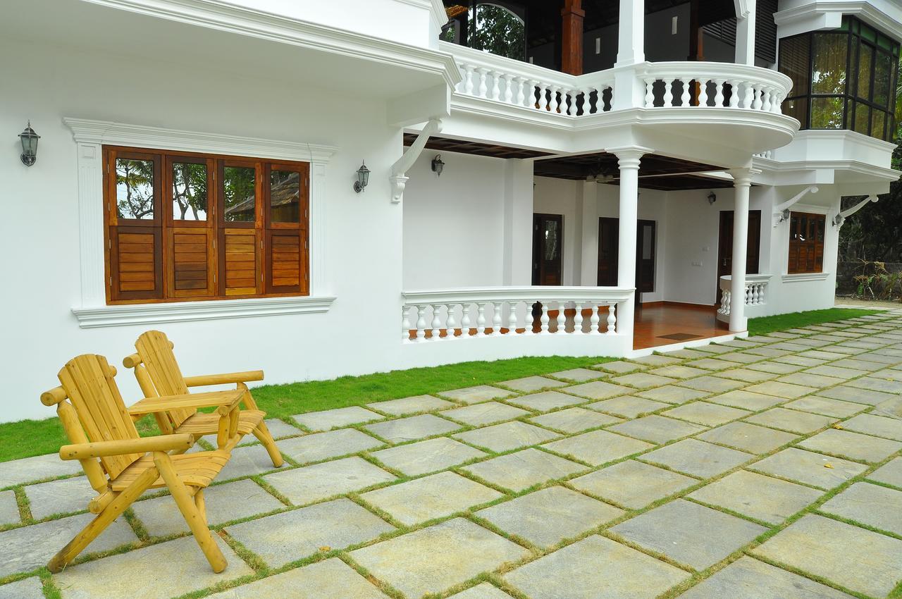 Palm Beach Villa Черай-Бич Экстерьер фото